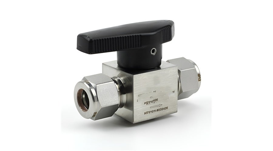 Plug valves for oil and gas