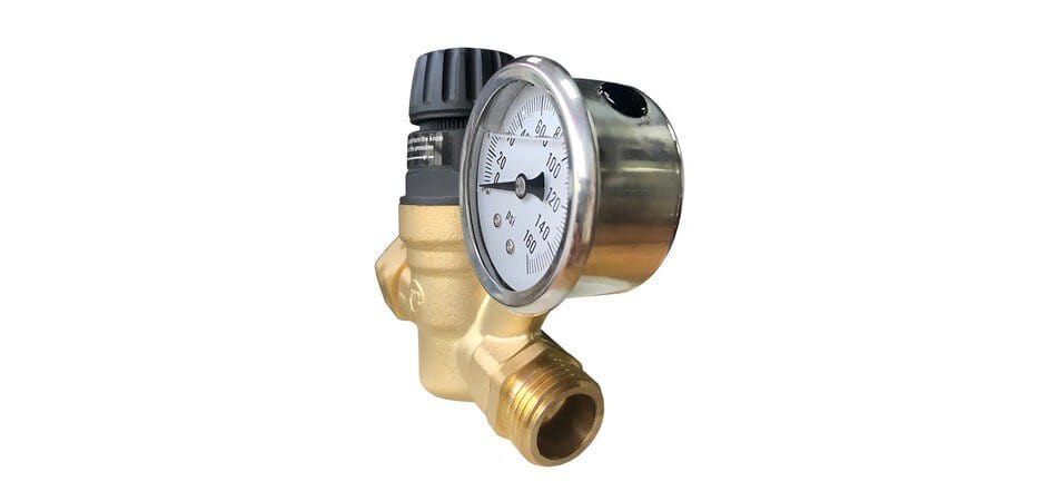 pressure regulator with gauge