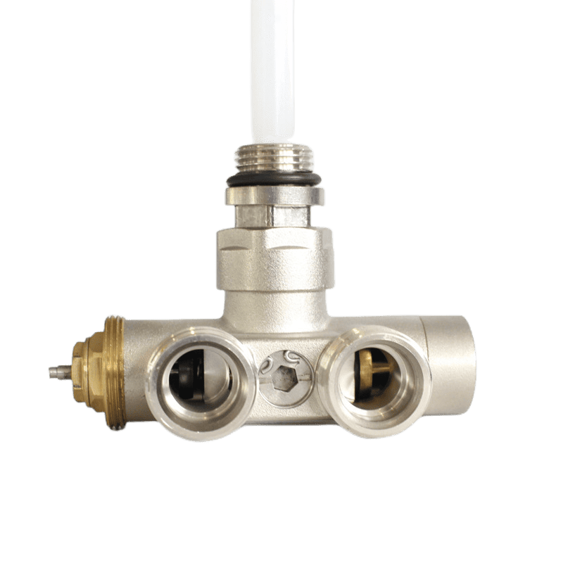 Three-way temperature control valve head for thermostat