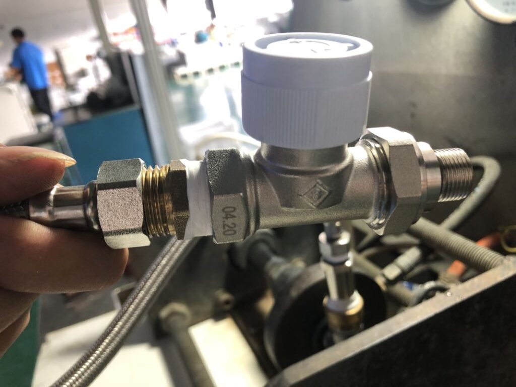 Testing-of-radiator-valve